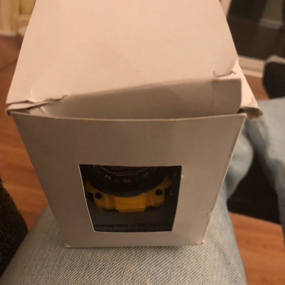 Watch - Picture 5 of 5